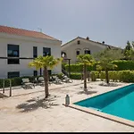 Apartament Tea Deluxe With Private Pool *