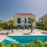 Apartament Tea Deluxe With Private Pool *